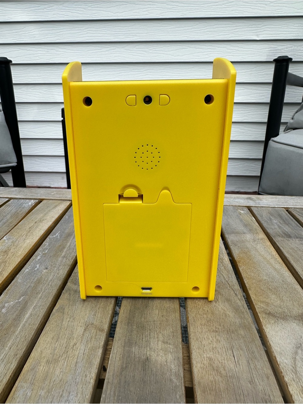 Arcade Yellow Pac-Man Tabletop Mini Arcade Console with Red Controls - Picture 4 of 4